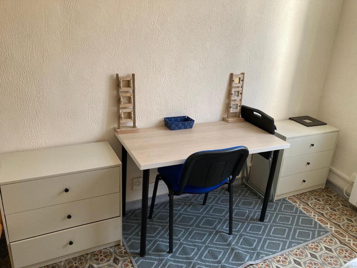 Maison Au Coeur De La Ville. سان جيل المظهر الخارجي الصورة